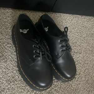 Dr. Martens sz 6 platforms